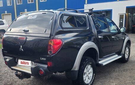 Mitsubishi L200 IV рестайлинг, 2011 год, 1 400 000 рублей, 4 фотография