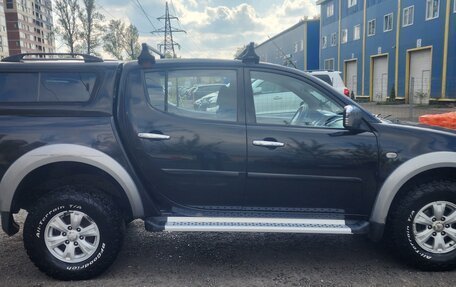 Mitsubishi L200 IV рестайлинг, 2011 год, 1 400 000 рублей, 5 фотография