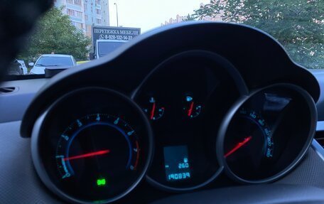 Chevrolet Cruze II, 2010 год, 875 000 рублей, 19 фотография