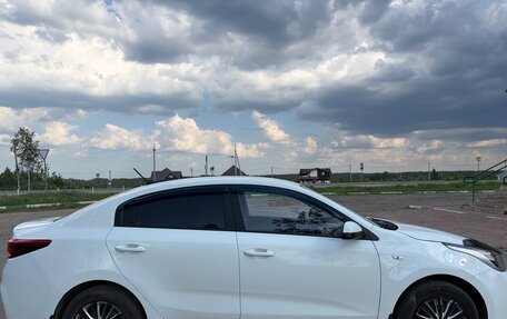 KIA Rio IV, 2018 год, 1 050 000 рублей, 4 фотография