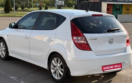 Hyundai i30 I, 2010 год, 810 000 рублей, 4 фотография