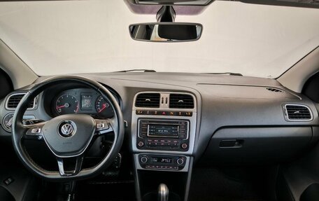 Volkswagen Polo VI (EU Market), 2015 год, 1 425 000 рублей, 5 фотография