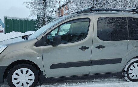 Peugeot Partner II рестайлинг 2, 2017 год, 1 300 000 рублей, 1 фотография