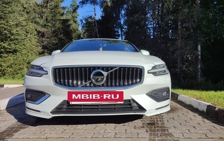 Volvo S60 III, 2019 год, 3 910 000 рублей, 9 фотография