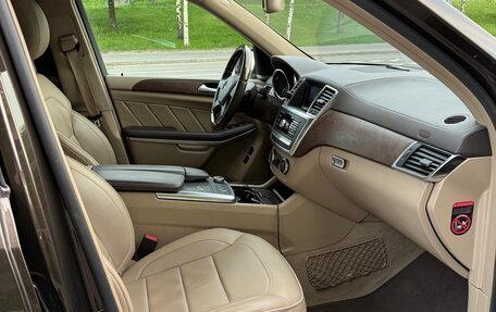 Mercedes-Benz GL-Класс, 2012 год, 3 350 000 рублей, 7 фотография
