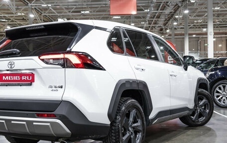 Toyota RAV4, 2022 год, 3 680 000 рублей, 14 фотография