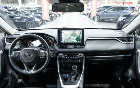 Toyota RAV4, 2022 год, 3 680 000 рублей, 23 фотография