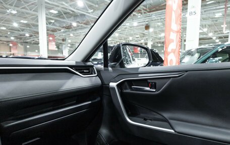 Toyota RAV4, 2022 год, 3 680 000 рублей, 27 фотография