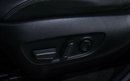 Toyota RAV4, 2022 год, 3 680 000 рублей, 26 фотография