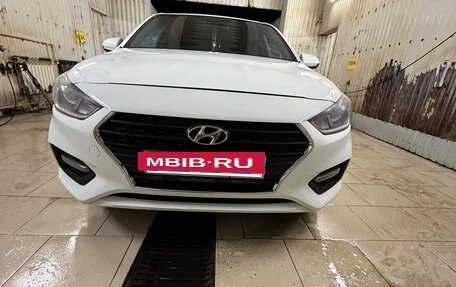 Hyundai Solaris II рестайлинг, 2019 год, 1 050 000 рублей, 4 фотография