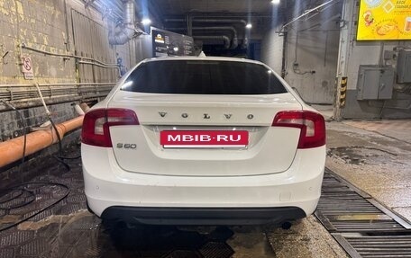 Volvo S60 III, 2011 год, 700 000 рублей, 3 фотография
