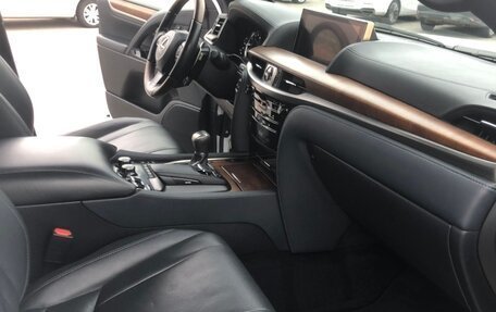 Lexus LX III, 2018 год, 10 500 000 рублей, 9 фотография