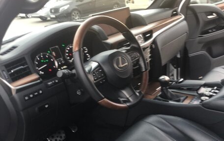 Lexus LX III, 2018 год, 10 500 000 рублей, 8 фотография