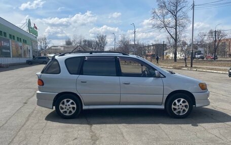 Toyota Ipsum II, 1999 год, 450 000 рублей, 1 фотография