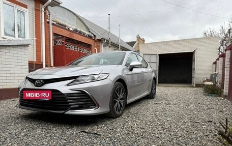 Toyota Camry, 2021 год, 3 900 000 рублей, 21 фотография