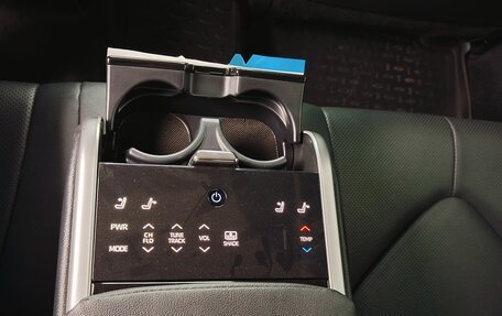 Toyota Camry, 2023 год, 4 000 000 рублей, 25 фотография