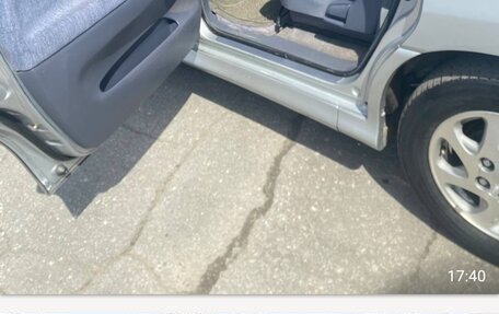 Toyota Ipsum II, 1999 год, 450 000 рублей, 12 фотография