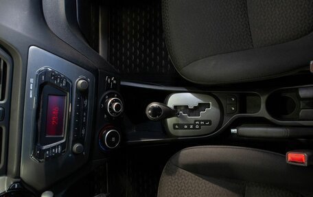 KIA Rio III рестайлинг, 2014 год, 950 000 рублей, 28 фотография