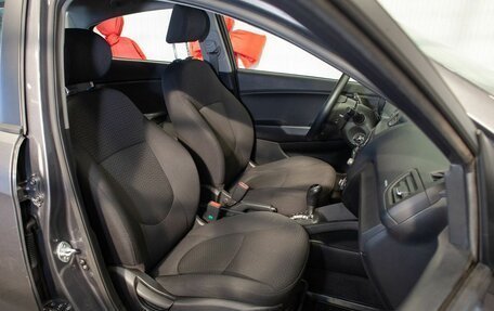 KIA Rio III рестайлинг, 2014 год, 950 000 рублей, 29 фотография