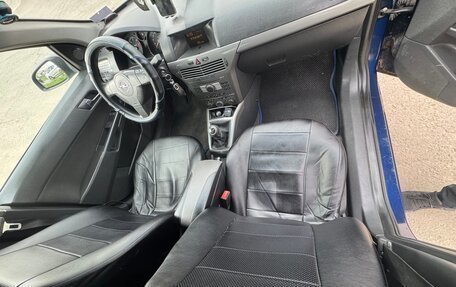 Opel Astra H, 2004 год, 225 000 рублей, 4 фотография
