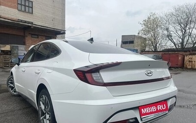 Hyundai Sonata VIII, 2021 год, 1 900 000 рублей, 1 фотография