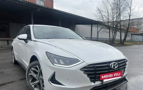 Hyundai Sonata VIII, 2021 год, 1 900 000 рублей, 3 фотография