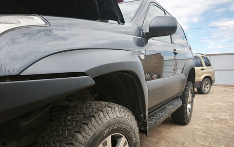 Toyota Land Cruiser Prado 120 рестайлинг, 2004 год, 2 900 000 рублей, 14 фотография
