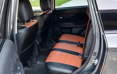 Mitsubishi Outlander III рестайлинг 3, 2019 год, 2 030 000 рублей, 17 фотография