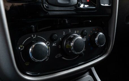 Renault Duster I рестайлинг, 2014 год, 970 000 рублей, 15 фотография