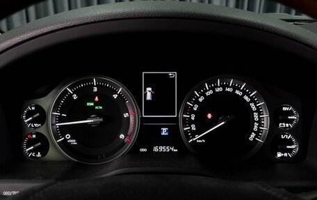 Toyota Land Cruiser 200, 2016 год, 5 618 000 рублей, 16 фотография