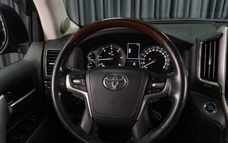 Toyota Land Cruiser 200, 2016 год, 5 618 000 рублей, 24 фотография
