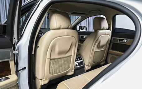 Jaguar XF I рестайлинг, 2013 год, 1 580 000 рублей, 11 фотография