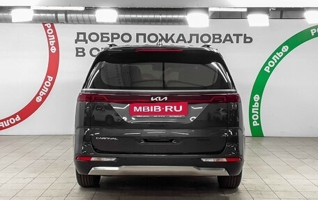 KIA Carnival, 2022 год, 4 550 000 рублей, 5 фотография