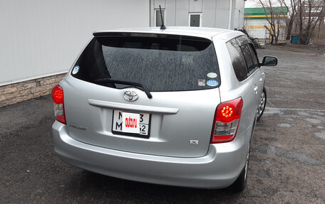 Toyota Corolla, 2011 год, 800 000 рублей, 4 фотография