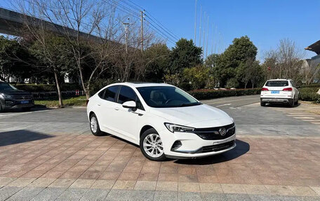 Buick Verano II, 2020 год, 1 007 000 рублей, 2 фотография