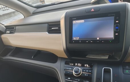 Honda Freed II, 2018 год, 1 350 000 рублей, 10 фотография