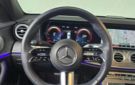 Mercedes-Benz E-Класс, 2023 год, 6 фотография