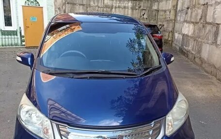 Honda Freed I, 2012 год, 1 030 000 рублей, 6 фотография