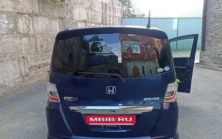 Honda Freed I, 2012 год, 1 030 000 рублей, 3 фотография