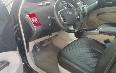 Toyota Prius, 2006 год, 750 000 рублей, 10 фотография
