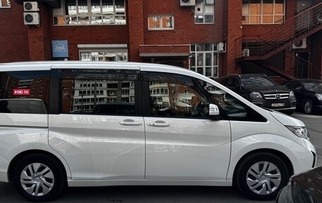 Honda Stepwgn IV, 2016 год, 1 фотография