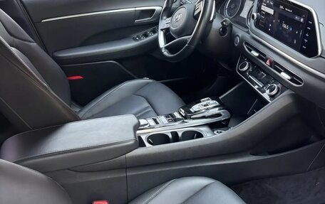 Hyundai Sonata VIII, 2019 год, 1 990 000 рублей, 10 фотография