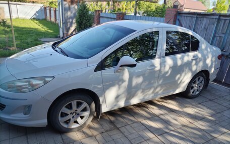 Peugeot 408 I рестайлинг, 2013 год, 580 000 рублей, 3 фотография