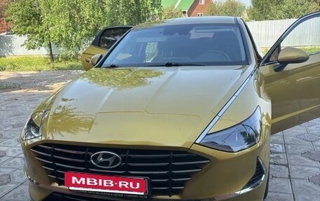 Hyundai Sonata VIII, 2019 год, 1 990 000 рублей, 5 фотография