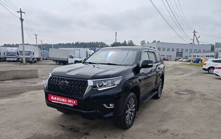 Toyota Land Cruiser Prado 150 рестайлинг 2, 2017 год, 3 690 000 рублей, 2 фотография