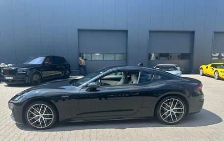 Maserati GranTurismo, 2023 год, 20 990 000 рублей, 6 фотография