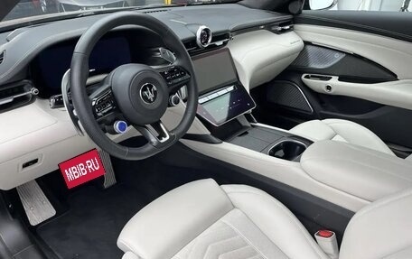 Maserati GranTurismo, 2023 год, 20 990 000 рублей, 10 фотография