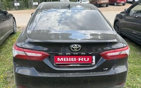Toyota Camry, 2020 год, 3 200 000 рублей, 3 фотография