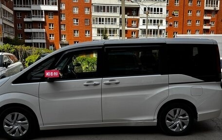 Honda Stepwgn IV, 2016 год, 5 фотография