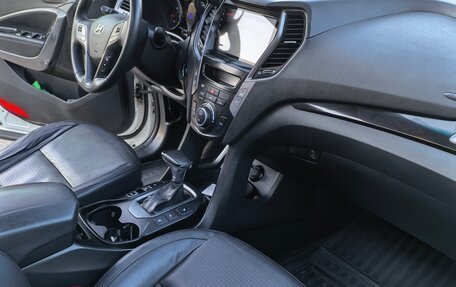 Hyundai Santa Fe III рестайлинг, 2012 год, 2 000 000 рублей, 12 фотография